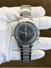 Omega Speedmaster First Omega In Space — чорний циферблат