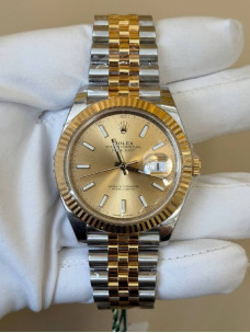 Rolex Datejust 41 — золотий циферблат