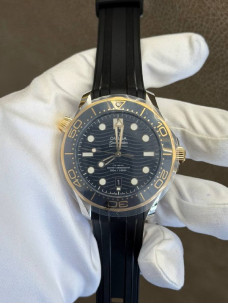 Omega Seamaster Diver 300M 42 — чорний циферблат