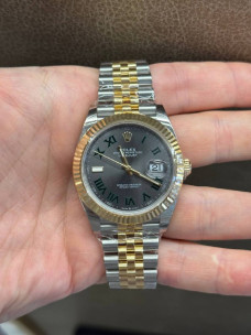 Rolex Datejust 41 — сірий циферблат з римськими цифрами