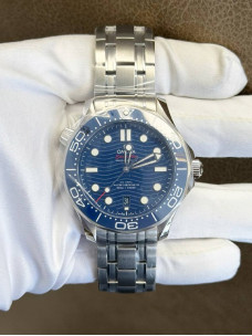 Omega Seamaster Diver 300M 42 — синій циферблат