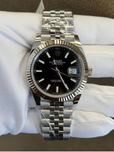 Rolex Datejust 41 — чорний циферблат