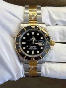Rolex Submariner Date 41 — чорний циферблат