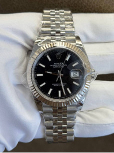 Rolex Datejust 41 — чорний циферблат